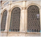 http://www.cairo.gov.eg/ar/Photos/Culture_and_Arts/History_of_Cairo/Tales_and_secrets_of_cairo_streets/Al-Mu%27izz_Ledin_Allah_Al-Fatimi_street/Mosque_Sabil_of_Sulayman_Agha_al-Silahdar_2.jpg
